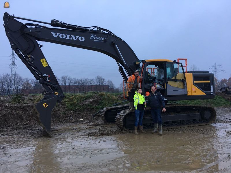 Volvo EC300EL