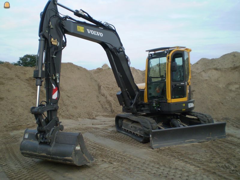 VOLVO ECR 88 plus