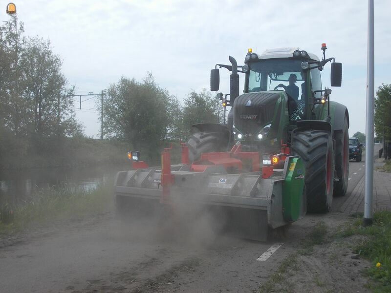 Fendt + ap veegborstel