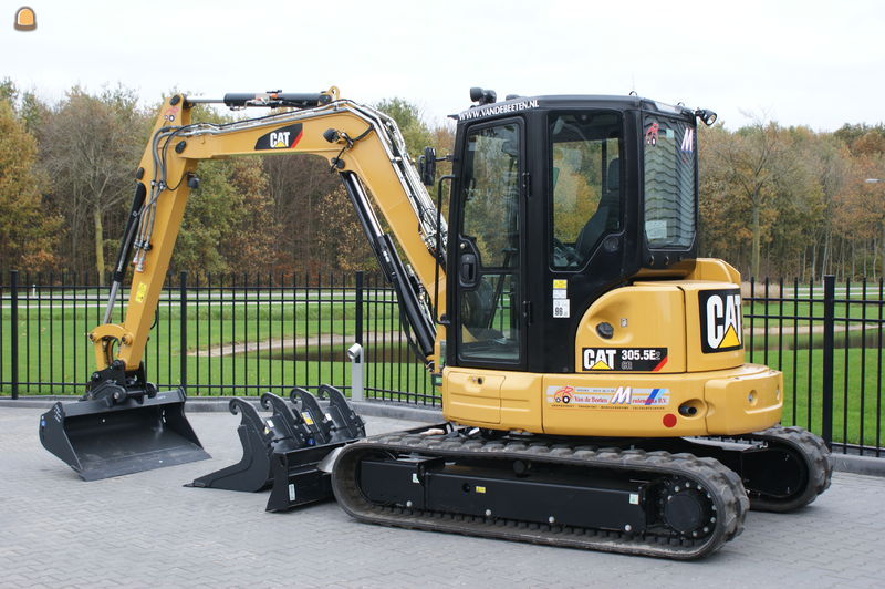 CAT 305.5