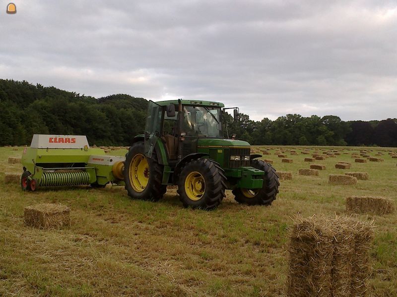 Claas markant 65