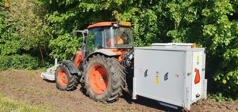 Tractor met Zasso X-power volvelds elektrocutie