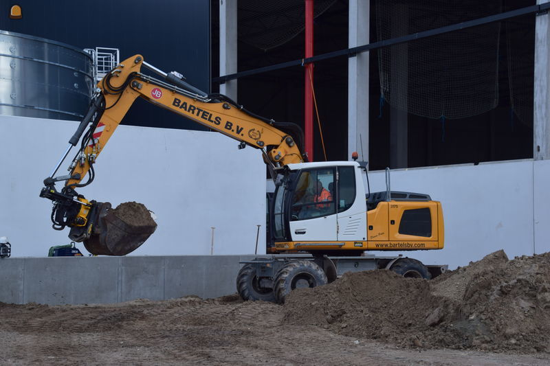 Liebherr A918 Litronic