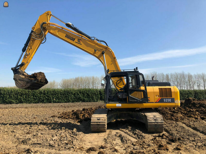 Verhuur graafkranen met machinist - verhuur voor wegenbouw