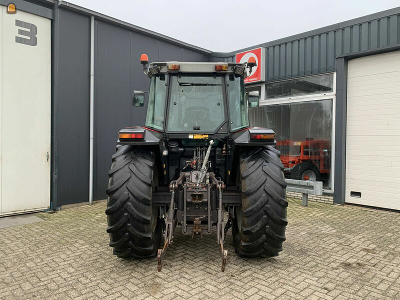 Massey Ferguson 6160 Dynashift Wegenbouw Be